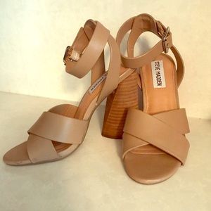 Steve Madden stacked heels 5.5 new nude nwob